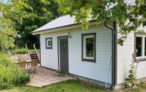 2 Bedroom Cozy Home In Farhult, Farhult